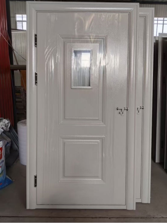 博乐学校教室门