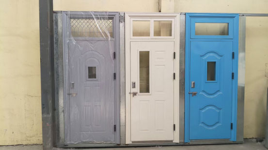 博乐学校教室门