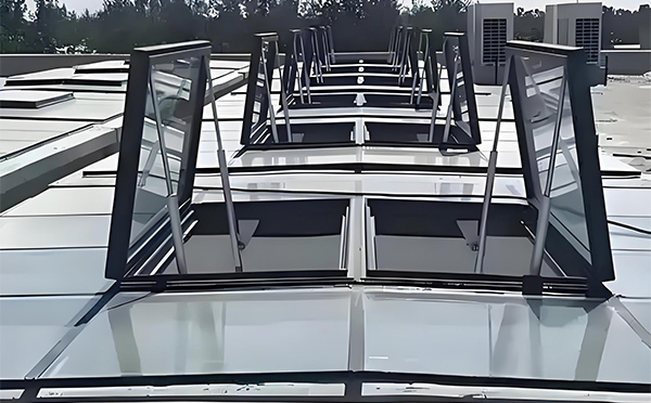 博乐兰州博乐排烟窗选型安装与维护实用指南