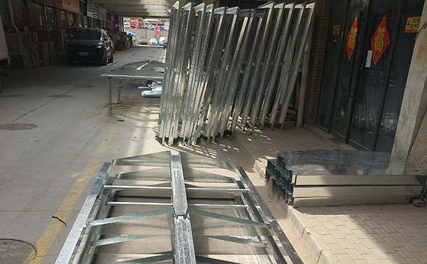 2025博乐排烟窗维护周期与电动开启故障排查