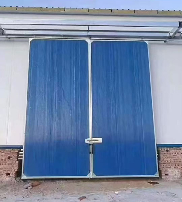 博乐工业门在大型仓储物流通道中的应用实例